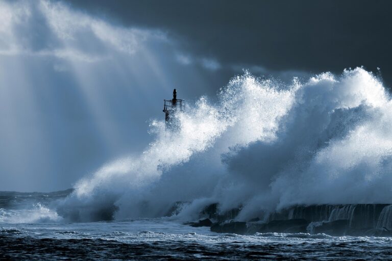 Alerta amarilla por viento en AMBA tras diluvio de tormentas